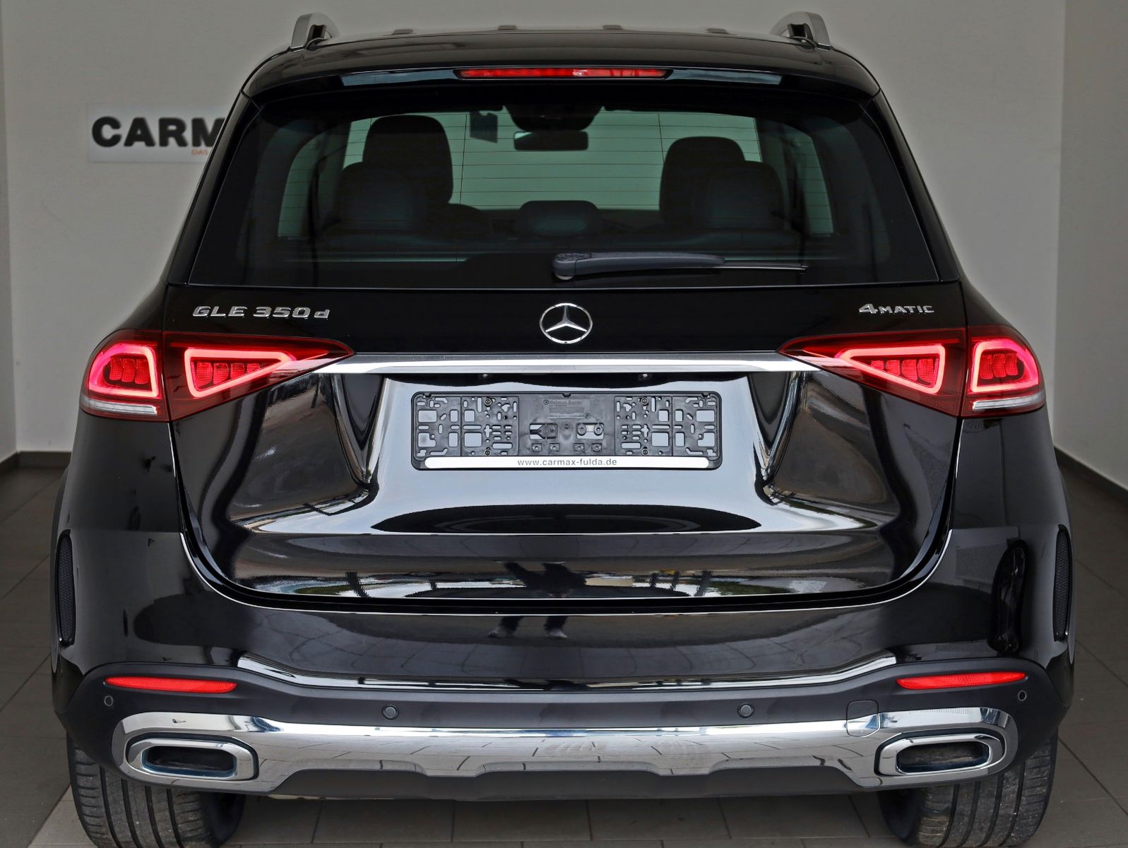 Fahrzeugabbildung Mercedes-Benz GLE 350d 4M AMG Line Leder,Navi,LED,360°,ParkPak