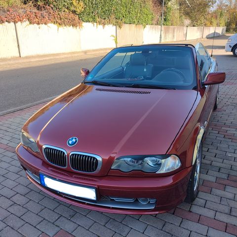 BMW 330Ci -