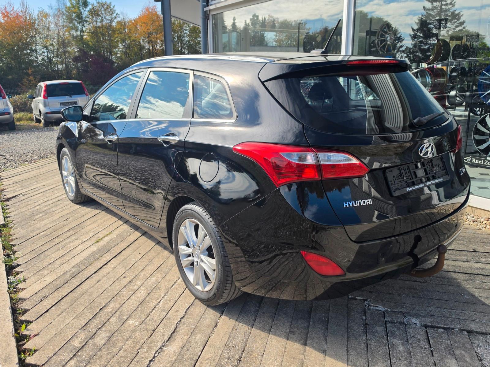 Hyundai i30 2015 — двигун 1.582 cm³, 110 HP (81kW)