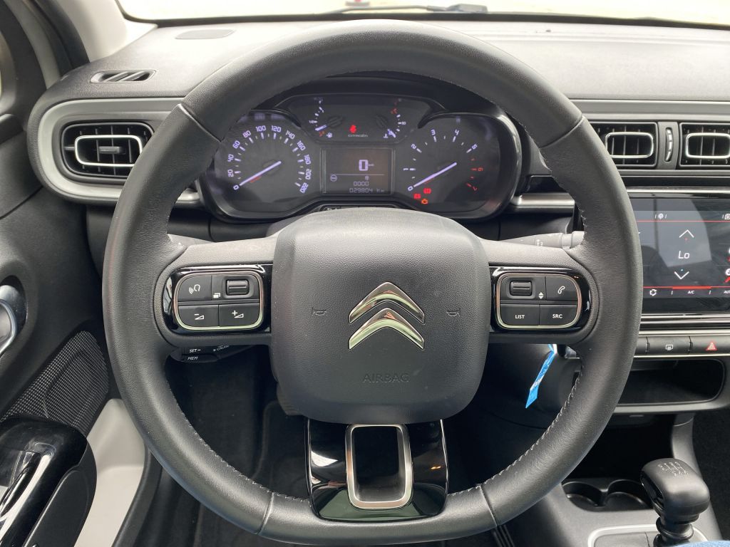 Fahrzeugabbildung Citroën C3 Pure Tech 110 S&S MAX *Navi*Rückf.k.*