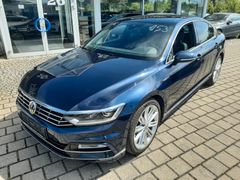 Volkswagen Passat Lim. Highline  4Motion R Line Pano ACC