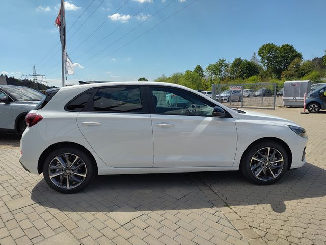 Hyundai i30 1.0 T-GDI Advantage Kamera Navi Tempomat