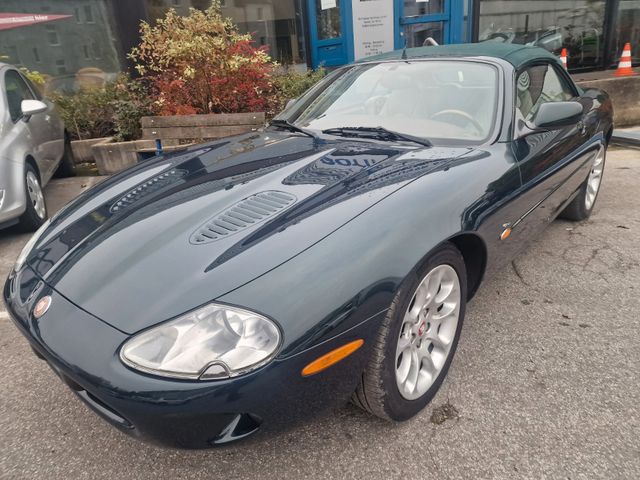 Jaguar XKR