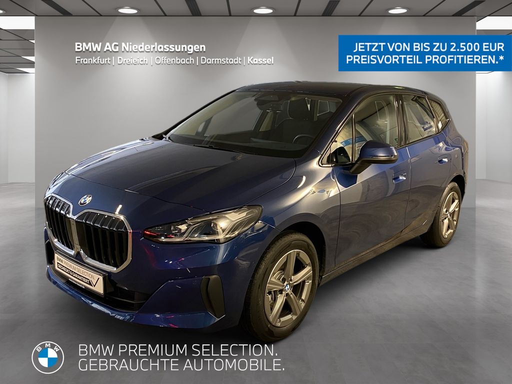 BMW 218i Active Tourer Kamera LED Sitzheizung