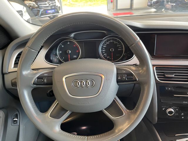 Audi A4 Lim. Ambiente *Xenon*Navi*Standheizung*