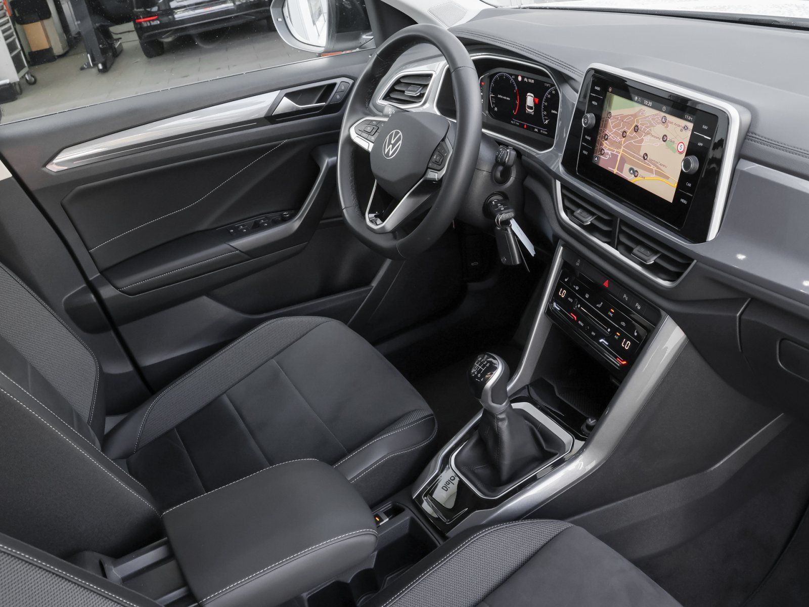 Volkswagen T-Roc Style 1.0 TSI Navi AHK Kamera ACC foto 3