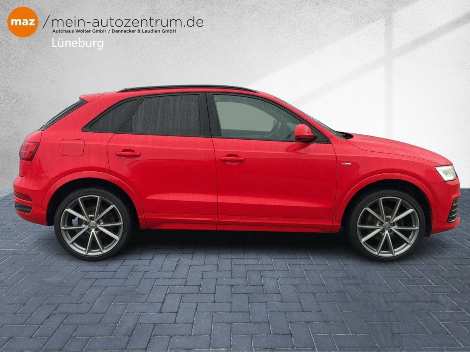 Fahrzeugabbildung Audi Q3 2.0 TDI quattro sport Alu LED AHK Pano. Navi