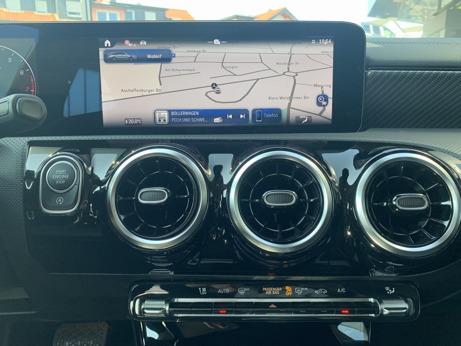 Fahrzeugabbildung Mercedes-Benz CLA 180 SB Progressive (EURO 6d)
