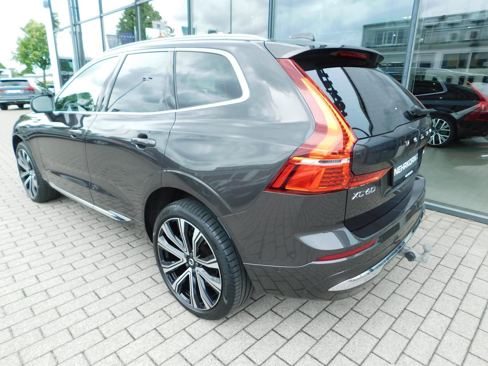 Fahrzeugabbildung Volvo B5 D AWD Ultimate Bright