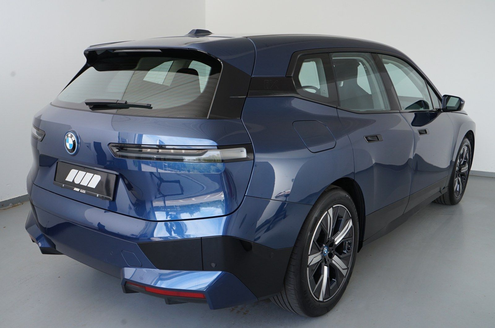BMW iX xDrive40 (Navi LED SHZ PDC MFL) imagem 3