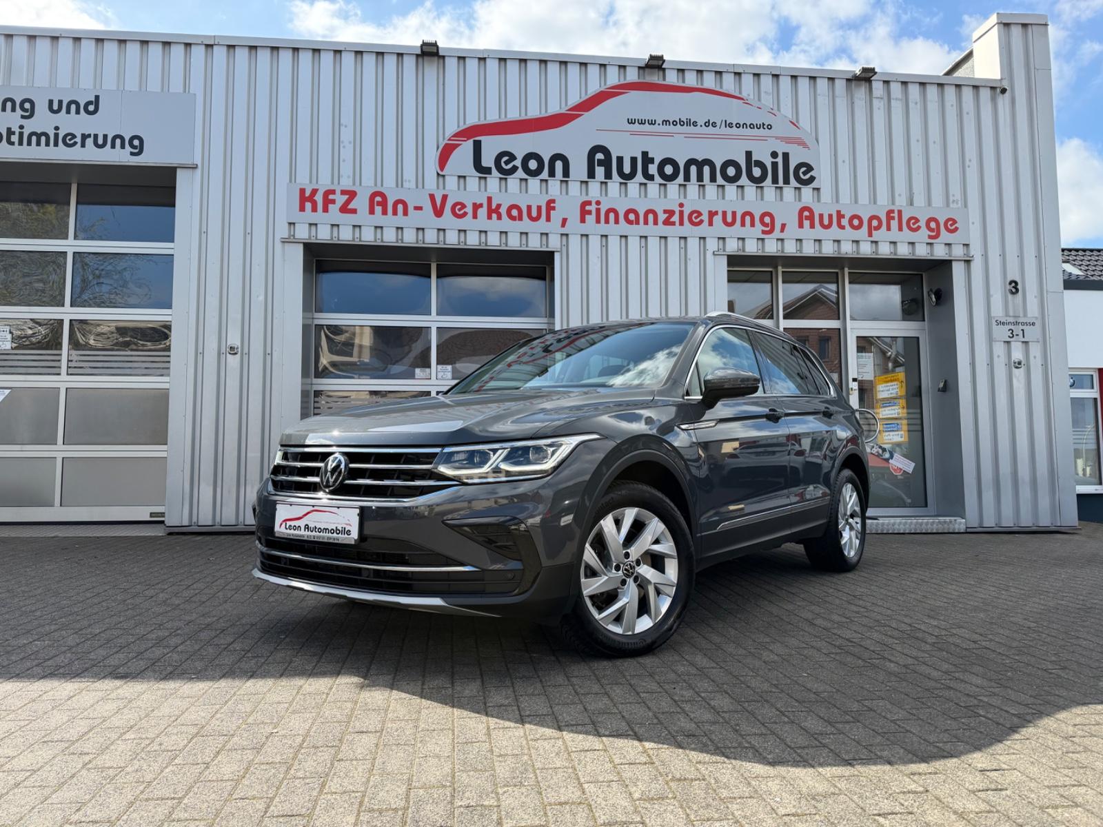 Volkswagen Tiguan Elegance 4Motion Matrix Leder AHK Standh.