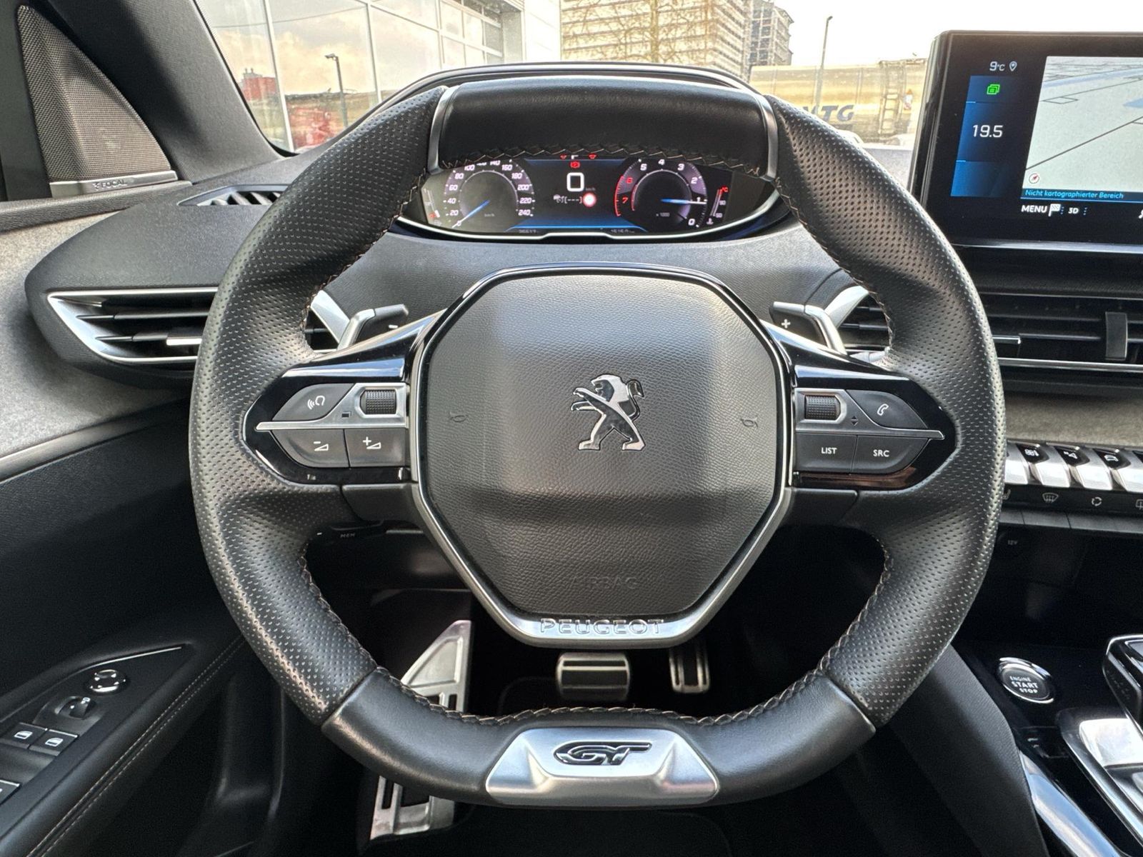 Fahrzeugabbildung Peugeot 3008 GT Line MEGADEAL! inkl AHK+ 8FACHBEREIFT
