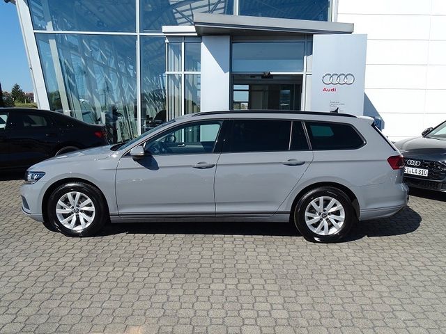 Passat Variant 2.0 TDI DSG - LED / Navi