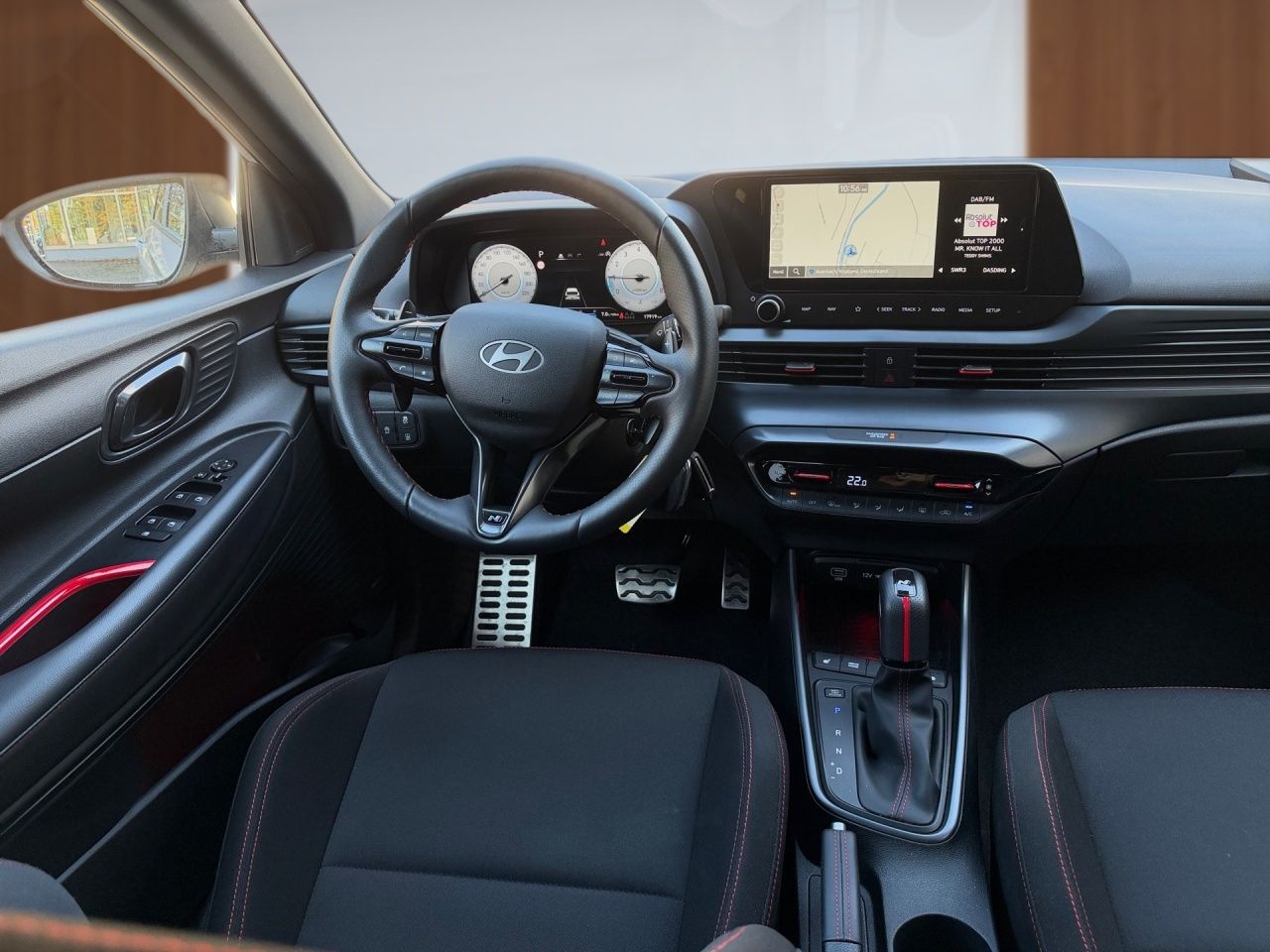 Fahrzeugabbildung Hyundai i20 N-LINE *SHZ*LHZ*NAVI*SPURH*CARPLAY*