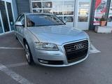 Audi A8 4.2 FSI quattro - Audi A8: 4.2
