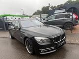BMW 750i M Paket 2.Hand 1.Jahr Garantie Tuv neu - BMW 7er Reihe: M Paket