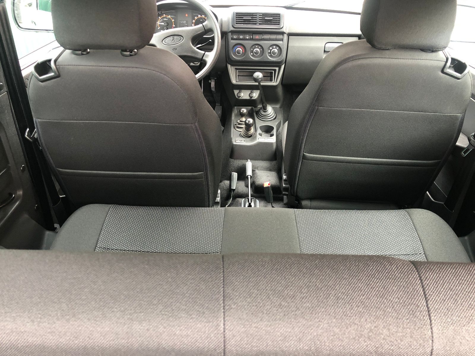 Fahrzeugabbildung Lada NIVA "NORMA" SONDER-DOTZ-Räder! AET-2026