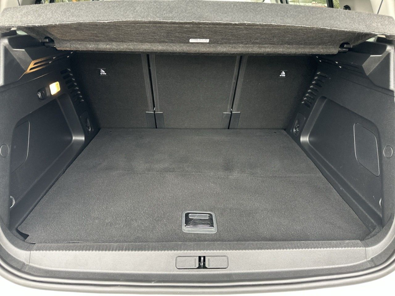 Fahrzeugabbildung Citroën C5 Aircross Shine Pack Hybrid