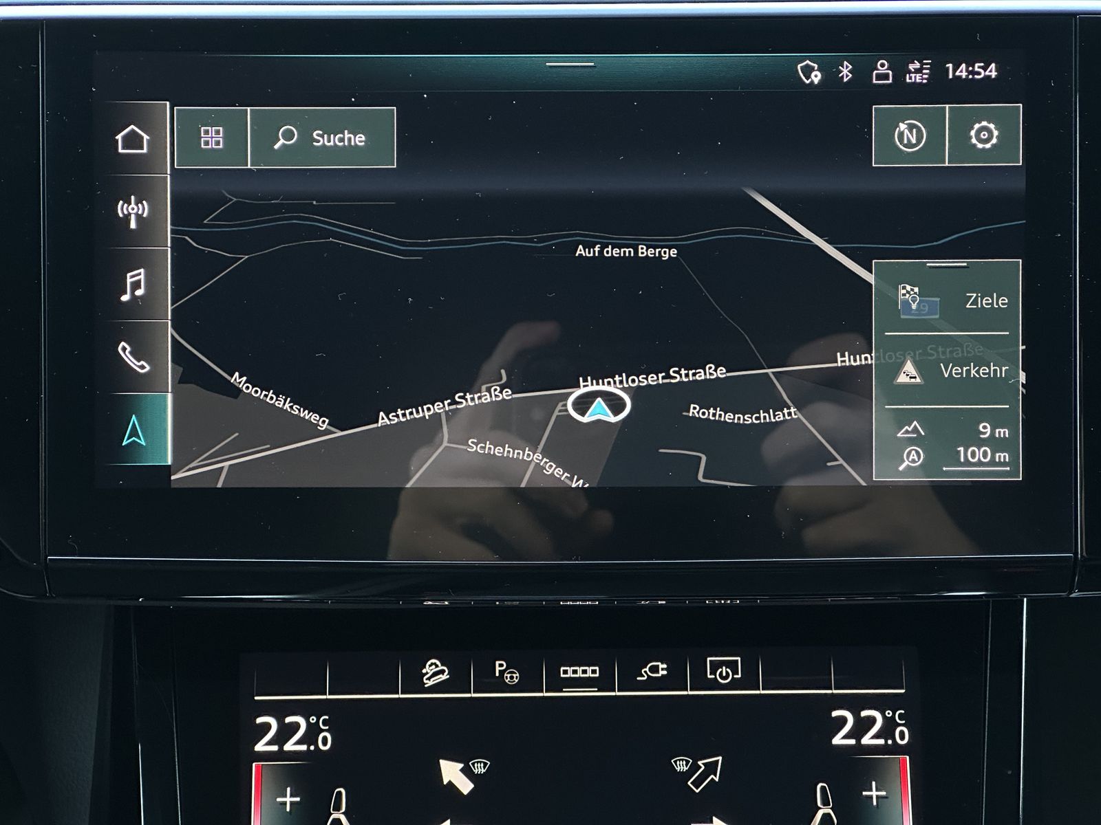 Fahrzeugabbildung Audi e-tron SpB 50 Qu S-Line Black NAV+LED+KAM+VCOCK