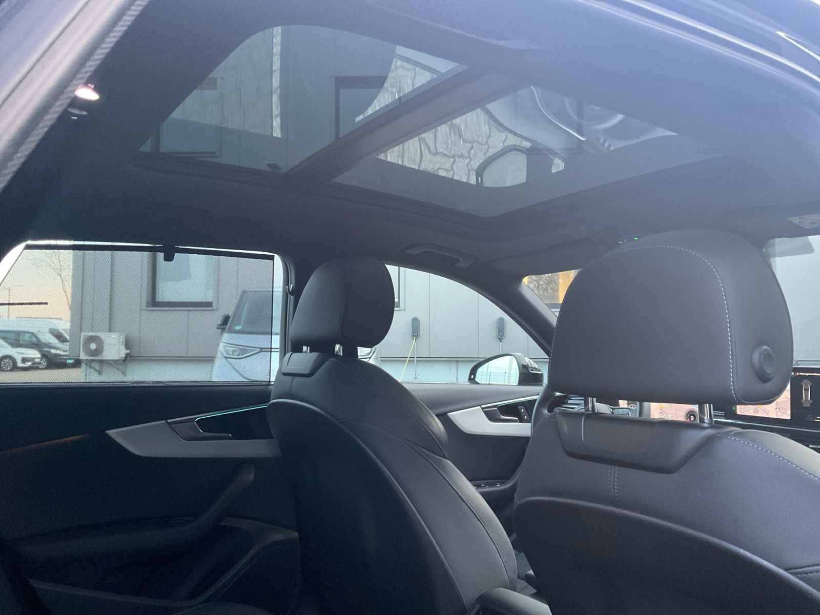 Audi A4 - Bild 21
