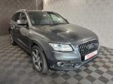 Audi Q5 2.0 TDI QU*S-LINE*ACC-AHK-PANO-NAVI-KLMA-SPUR - Audi Q5 mit Diesel-Antrieb: Grau