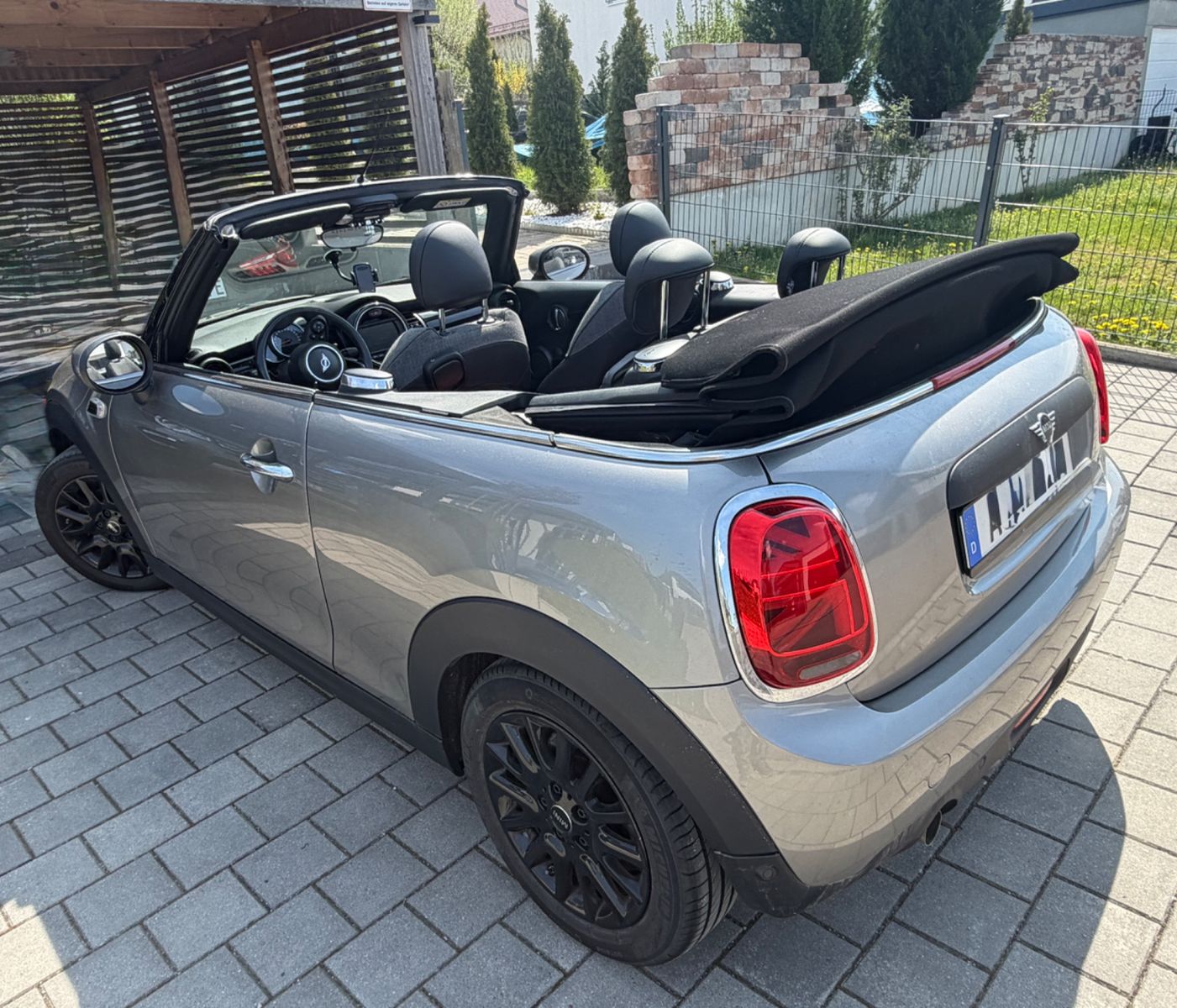 MINI Cooper Cabrio Sommer-Winterreifen 8fach, Alu,SHZ