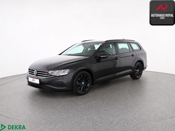 Volkswagen Passat - 1