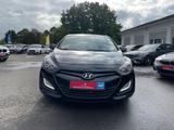 Hyundai i30 Style/Klima/Kamera/Navi - Hyundai i30: Style