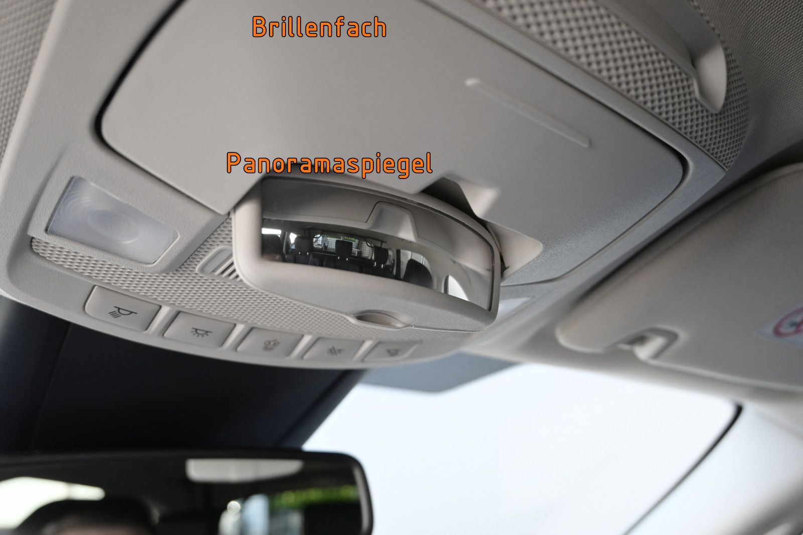 Fahrzeugabbildung Ford S-Max 2.0D EcoBlue Titanium °ACC°AHK°STANDHEIZ°