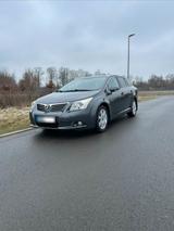 Toyota Avensis T27 2.2 DCat - Toyota Avensis T27 mit Diesel-Antrieb