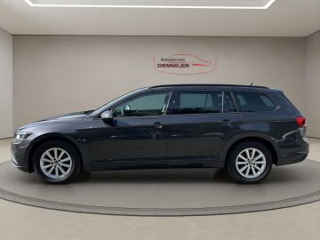 Volkswagen Passat - 8