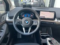 BMW 220 Active Tourer - Vorschau Bild 9