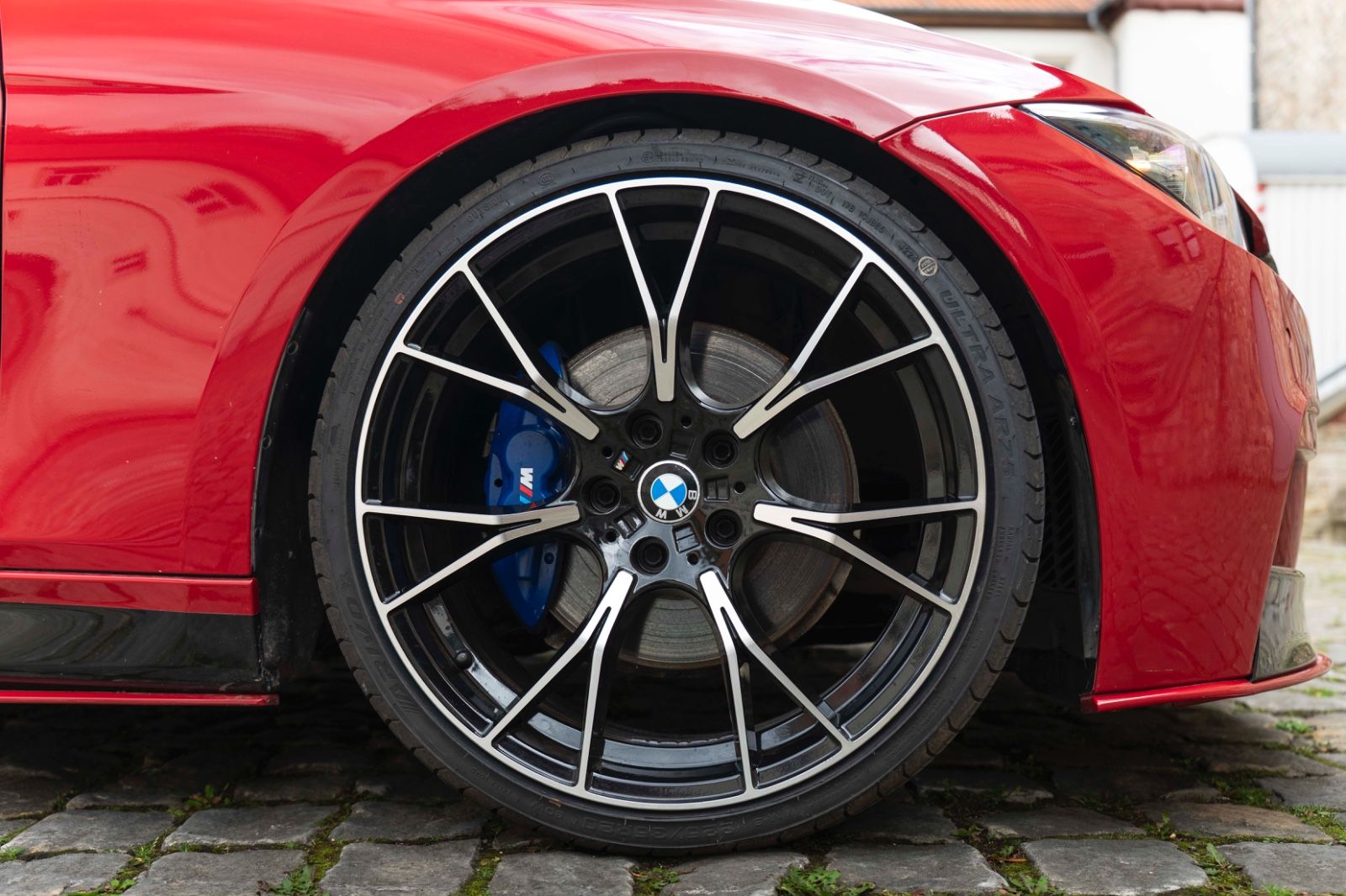 Fahrzeugabbildung BMW 340i M-Performance H&K TOTW LED CARPLAY KAM PDC