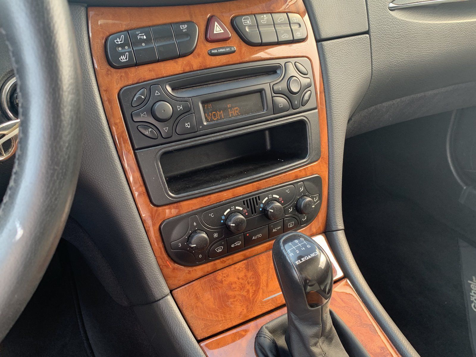 Fahrzeugabbildung Mercedes-Benz CLK 200 Elegance im KD Auftrag wenig Km