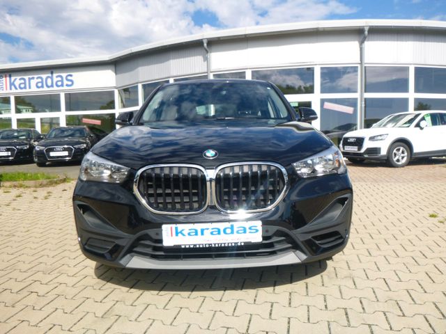 Fahrzeugabbildung BMW X1 xDrive 20 i >AUT/Allrad/NAV/SHZ/PDC<