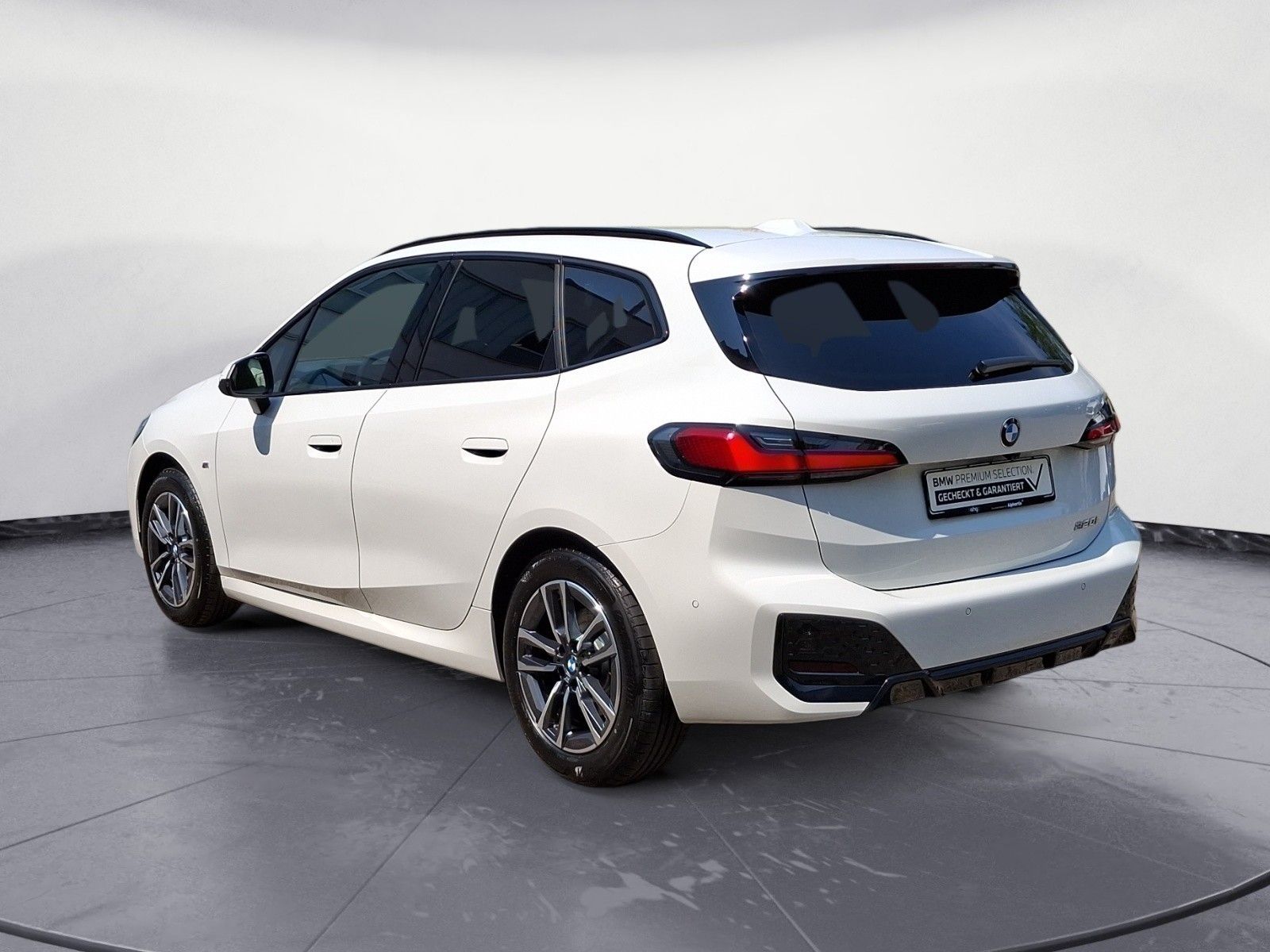 BMW 220i Active Tourer Steptronic DCT M Sportpaket P foto 4