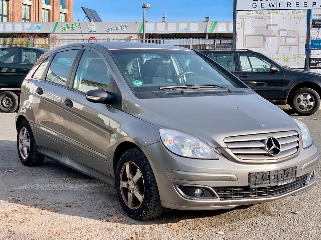 Mercedes-Benz B 170