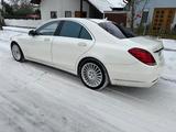 Mercedes-Benz S 400 h W222  - Mercedes-Benz S 400 mit Benzin-Antrieb