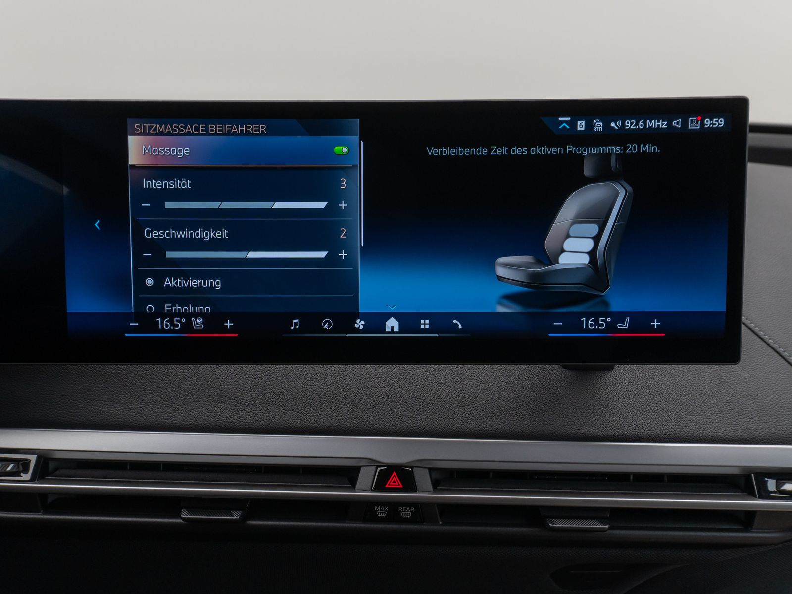 Fahrzeugabbildung BMW iX xD40 Laser 360°DAB H/K SoftCl ACC AHK Sport