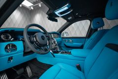 Cullinan Series II 2026 GREY/TIFFANY 4 SEATS