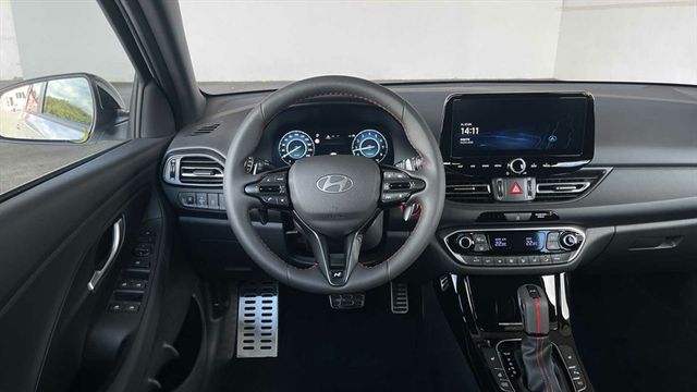 Hyundai i30 CW 1,5 T-GDi MHEV DCT N-Line SCC Keyless 