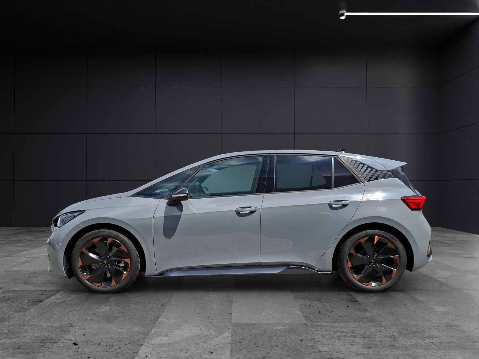 Fahrzeugabbildung CUPRA Born Edition Dynamic LED Navi ACC SHZ RFK 19"