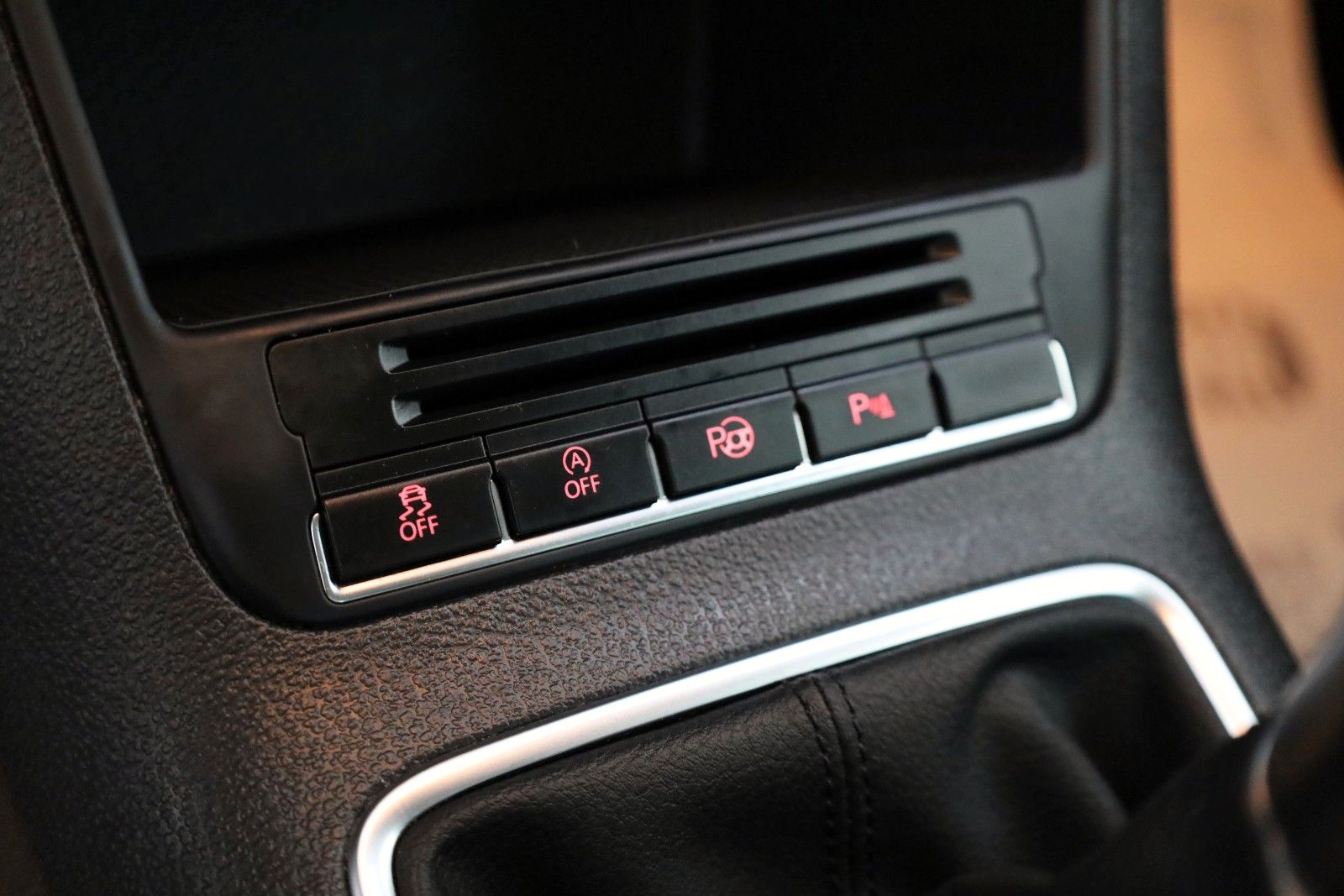 Fahrzeugabbildung Volkswagen Tiguan Sport&Style Alcantara,Navi,Xenon,Kamera