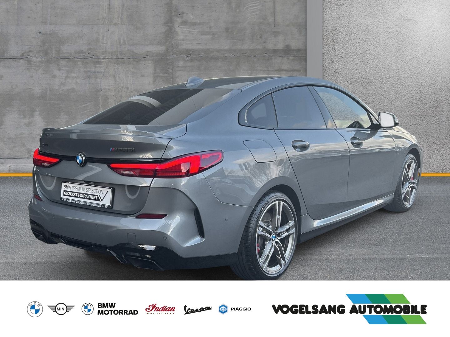 Fahrzeugabbildung BMW M235i xDrive,Gran Coupe,HUD,H&KSound,RFK,M Sport
