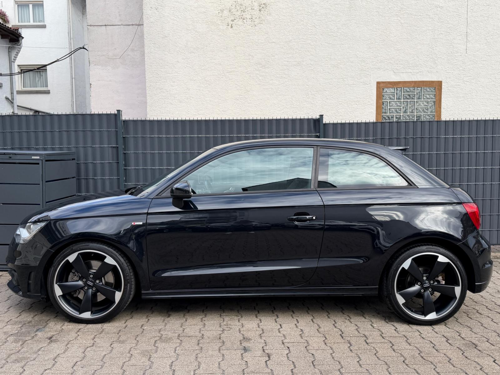 Audi A1 S-Line Sportpaket*1HD*AUTOM*NAV*PDC*LED*73TKM