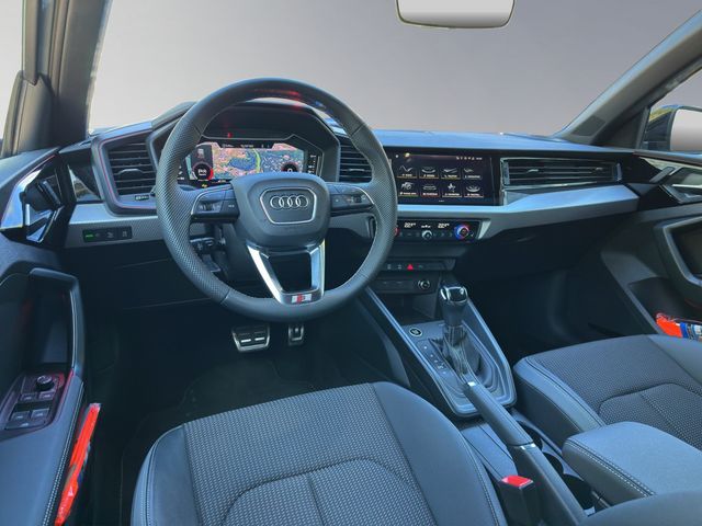A1 Sportback 35 1.5 TFSI S-tronic S line LED ACC
