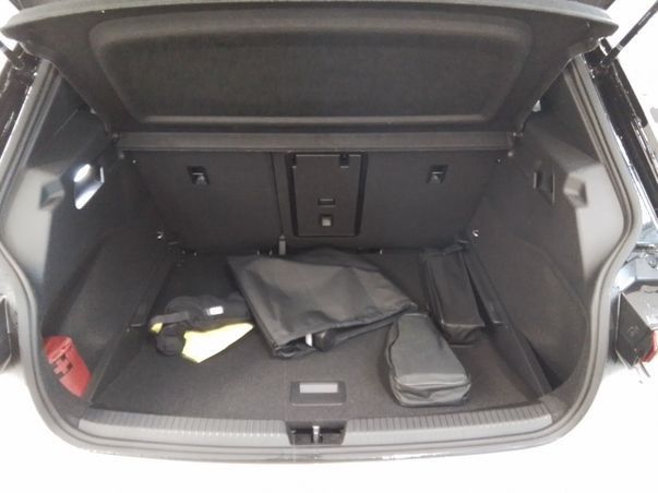 ID.3 GTX IQ.LIGHT+AR HUD+PANO+ACC+KAMERA+NAVI++