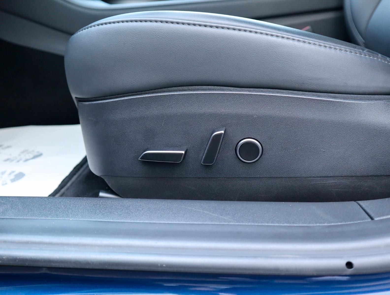 Tesla Model 3 Long Range Allrad /SHZ /2-Zonen-Klima