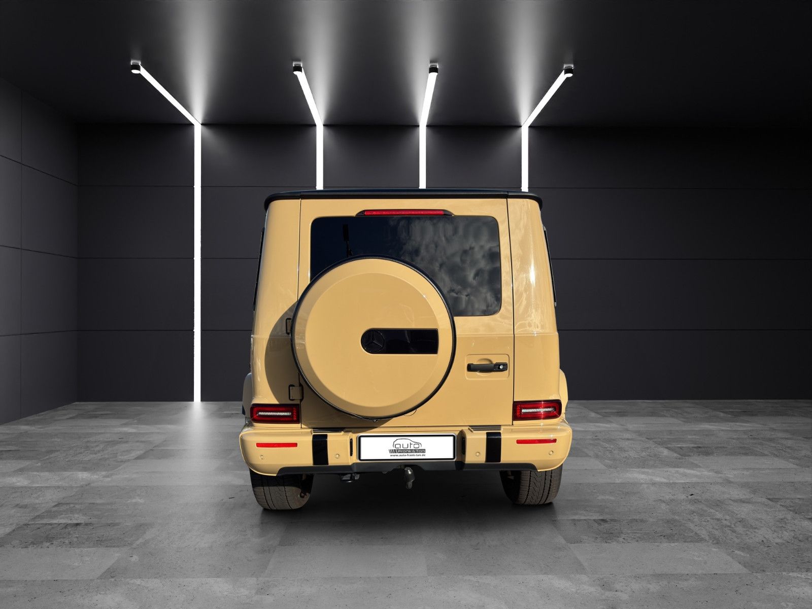 Fahrzeugabbildung Mercedes-Benz G 63 AMG/Garantie/Sdhz/Drivers/Sonderlack/AHK/