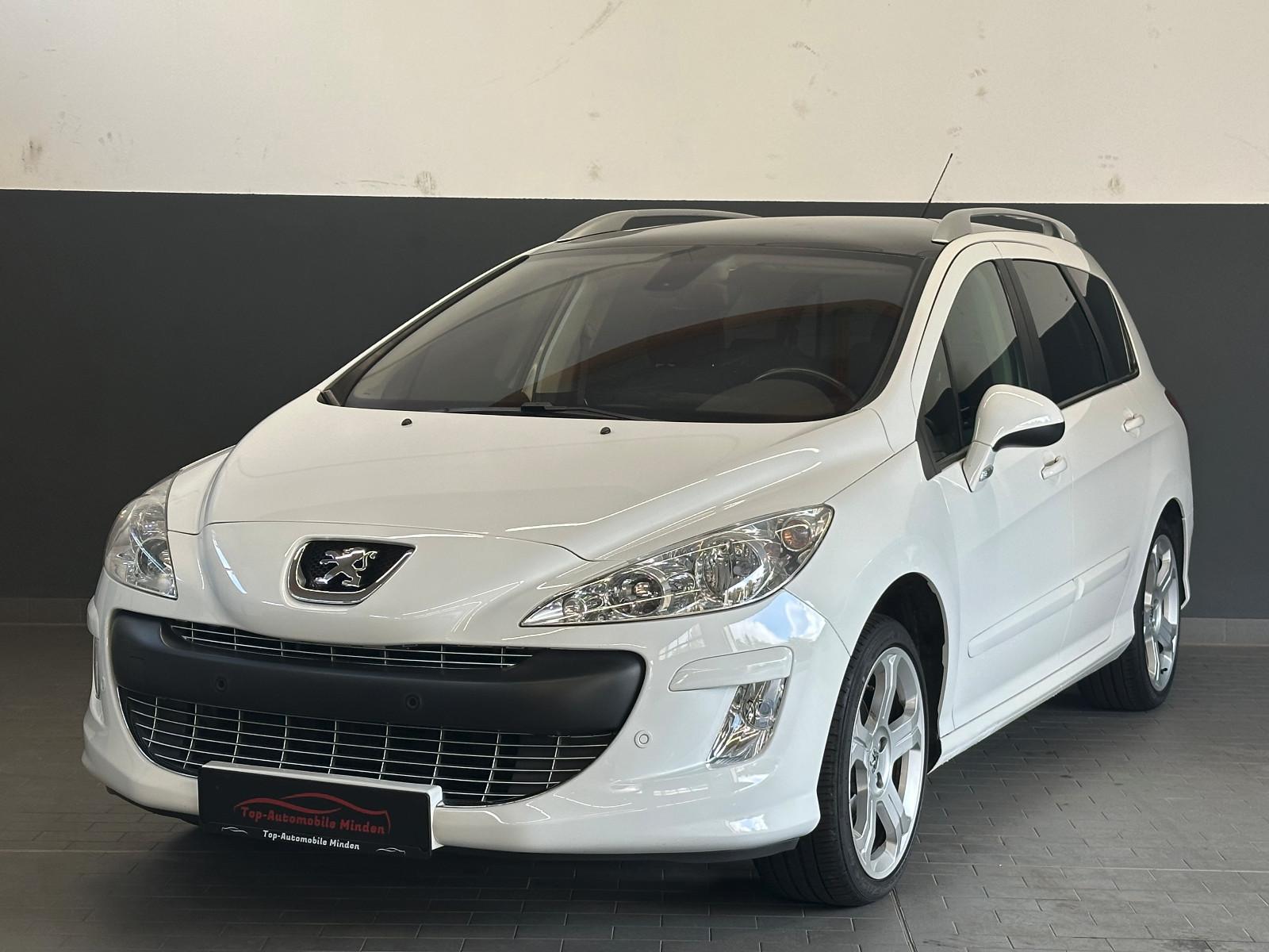 Peugeot 308 2009 — interior